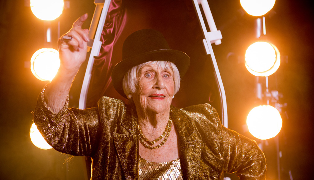 The Coffin Club - Jean McGaffin